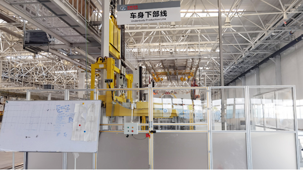 為什么要用工業(yè)鋁型材做防護(hù)欄？